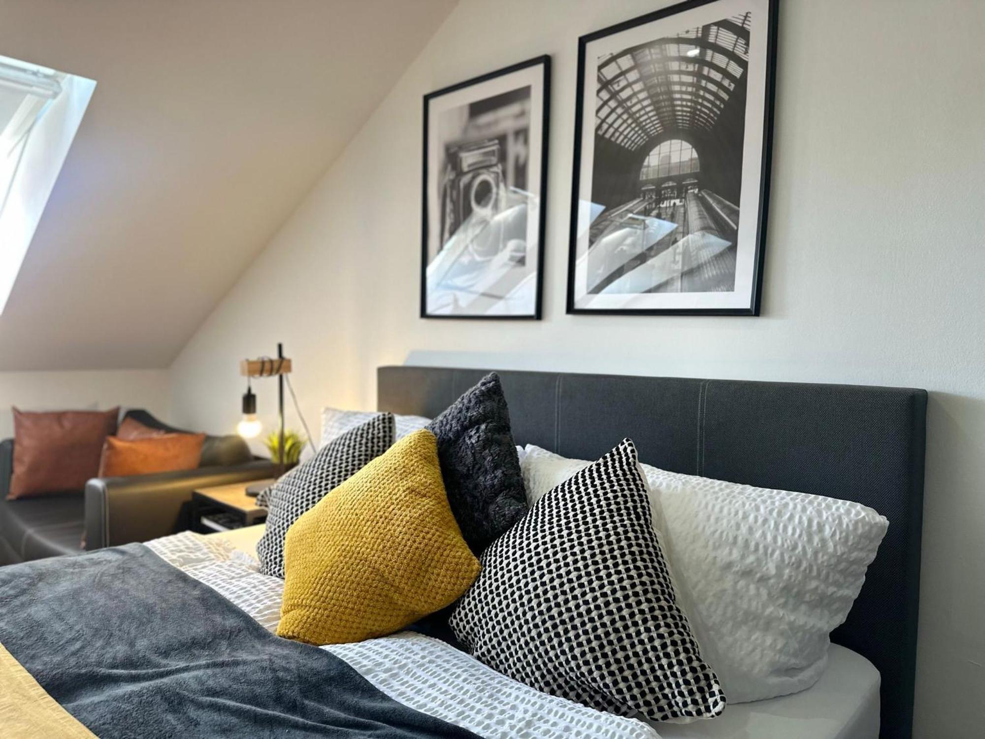 Apartments I 5 Minutes To Metro Виена Екстериор снимка