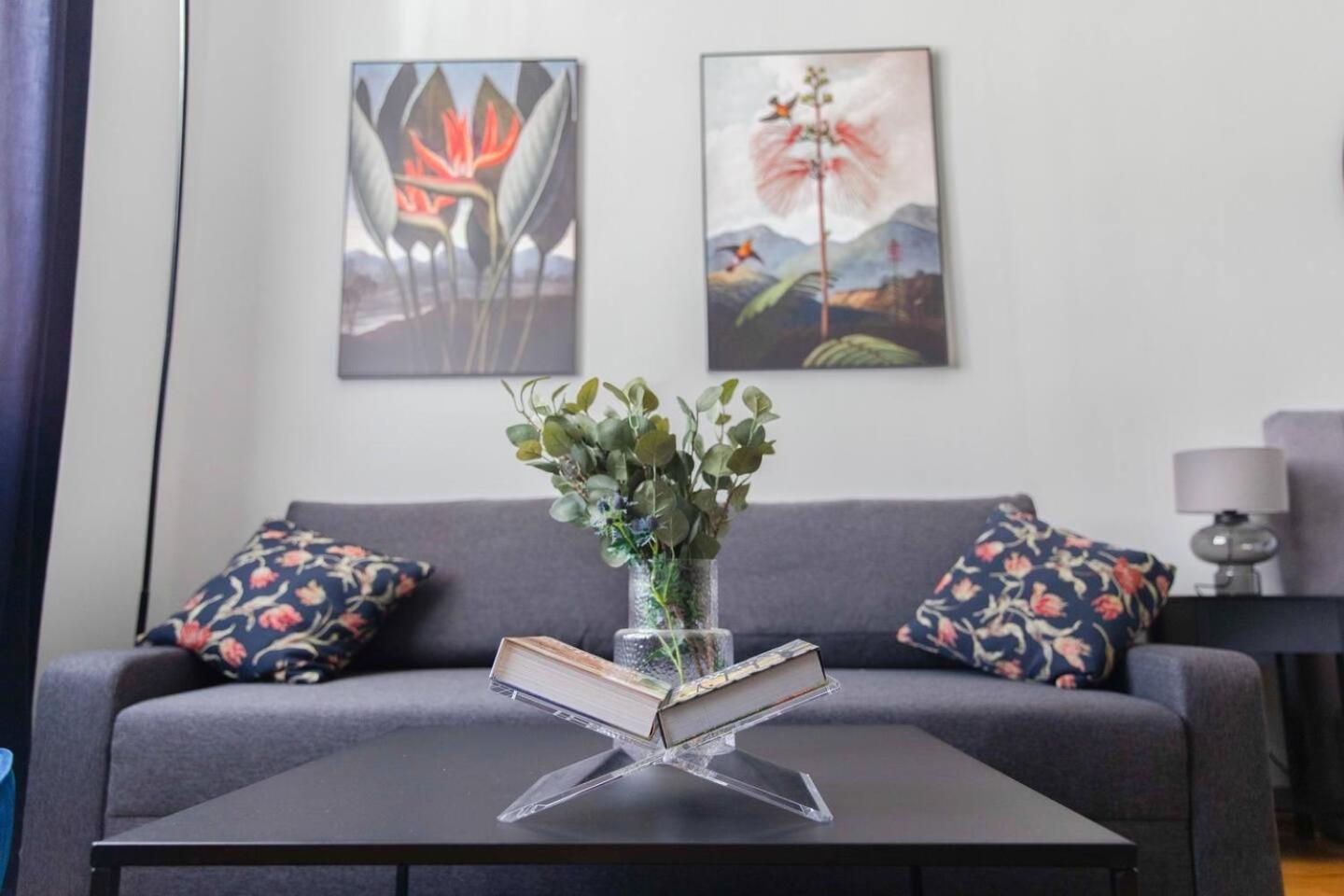 Apartments I 5 Minutes To Metro Виена Екстериор снимка